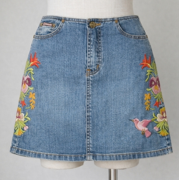 💐 Vintage Y2K Embroidered Denim Mini Skirt Floral Bird Jean Skirt SMALL - Picture 2 of 14